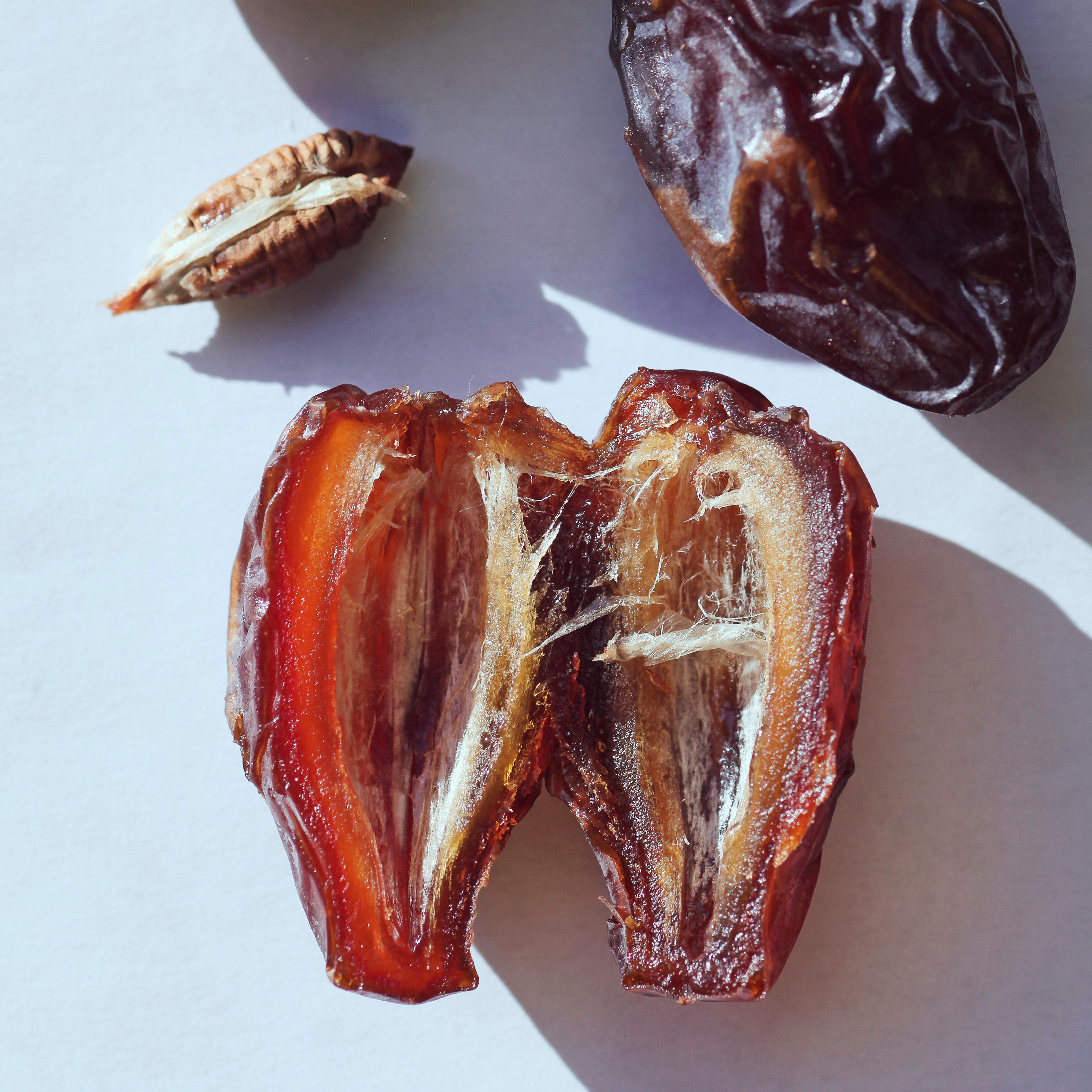 Organic Dates – Sun Lovin' Foods